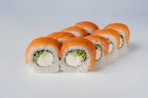 Філадельфія кунсей сяке з копченим лососем